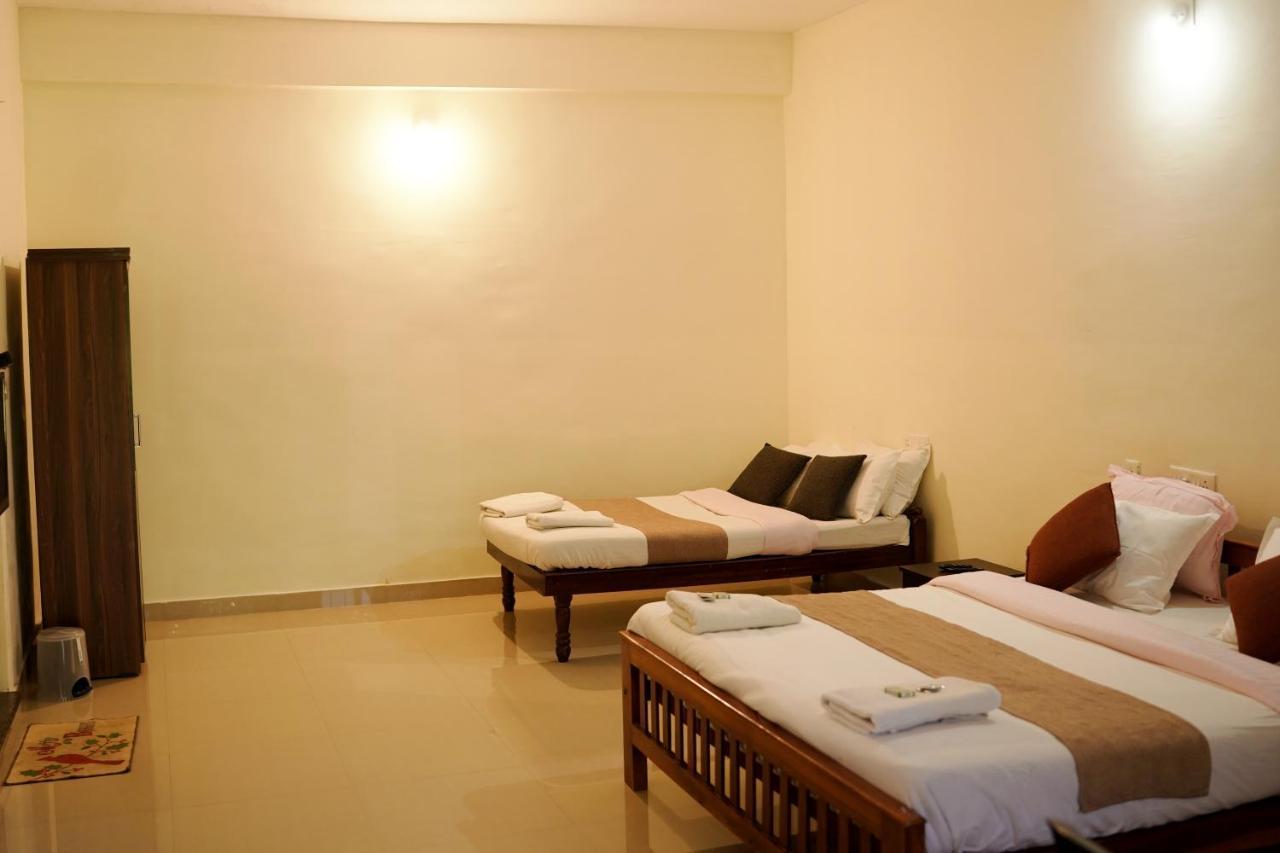 Wayanad Royal Stream Bed & Breakfast Kalpatta Exterior foto