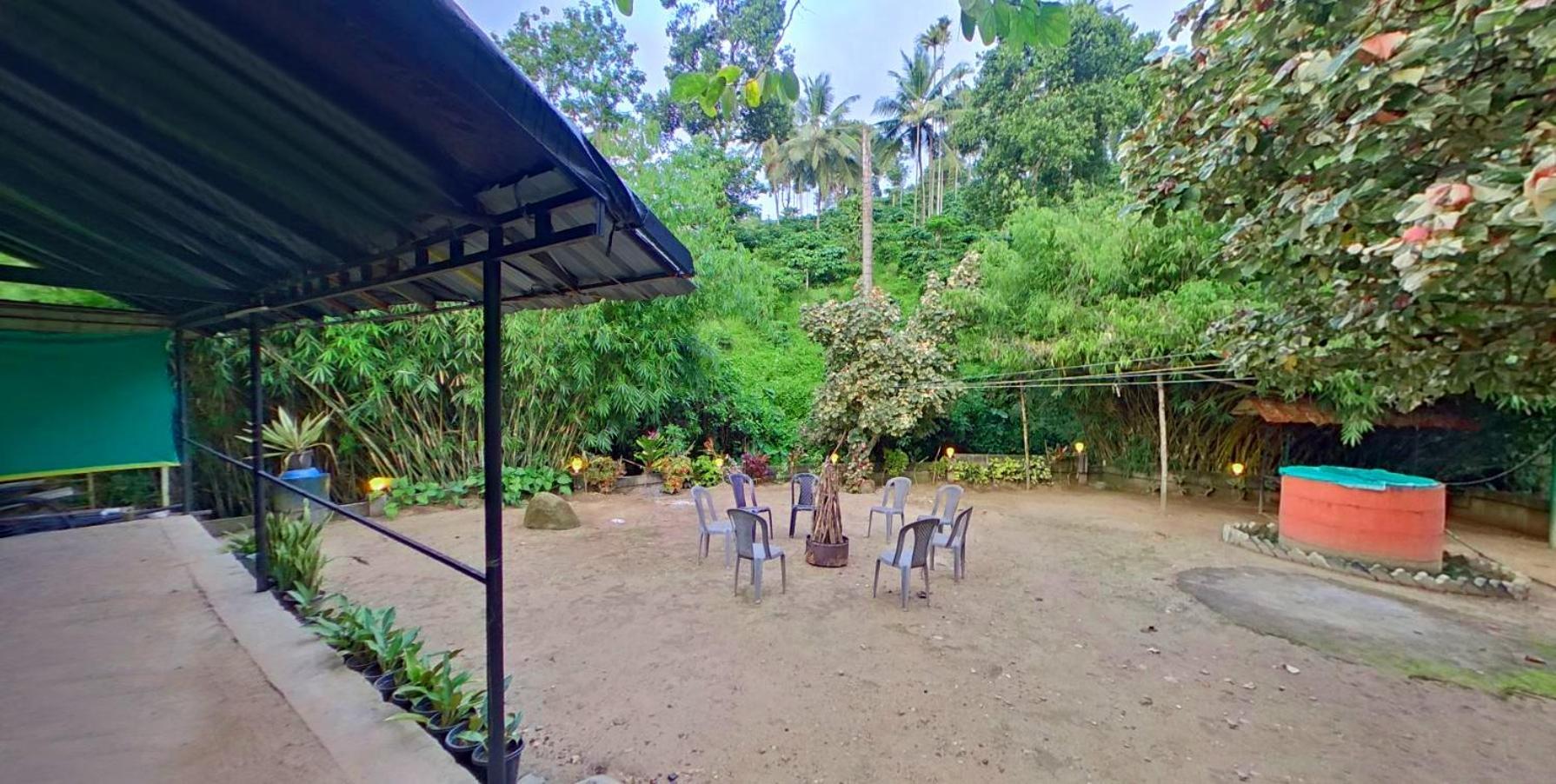 Wayanad Royal Stream Bed & Breakfast Kalpatta Exterior foto